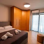 Luce Villa